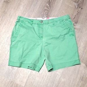 Boden green flat shorts women size 10